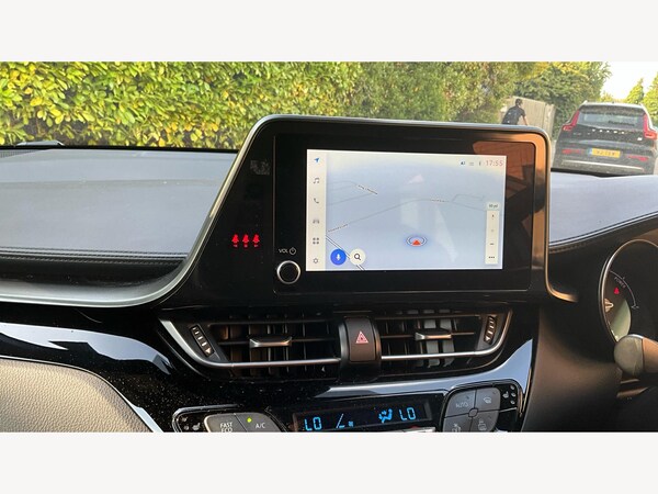Used Toyota C-HR 2023 for sale - 76270542: Photo 9