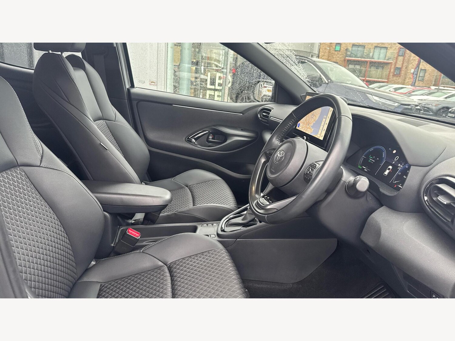 Used Toyota Yaris for sale - 77496299: Photo 13