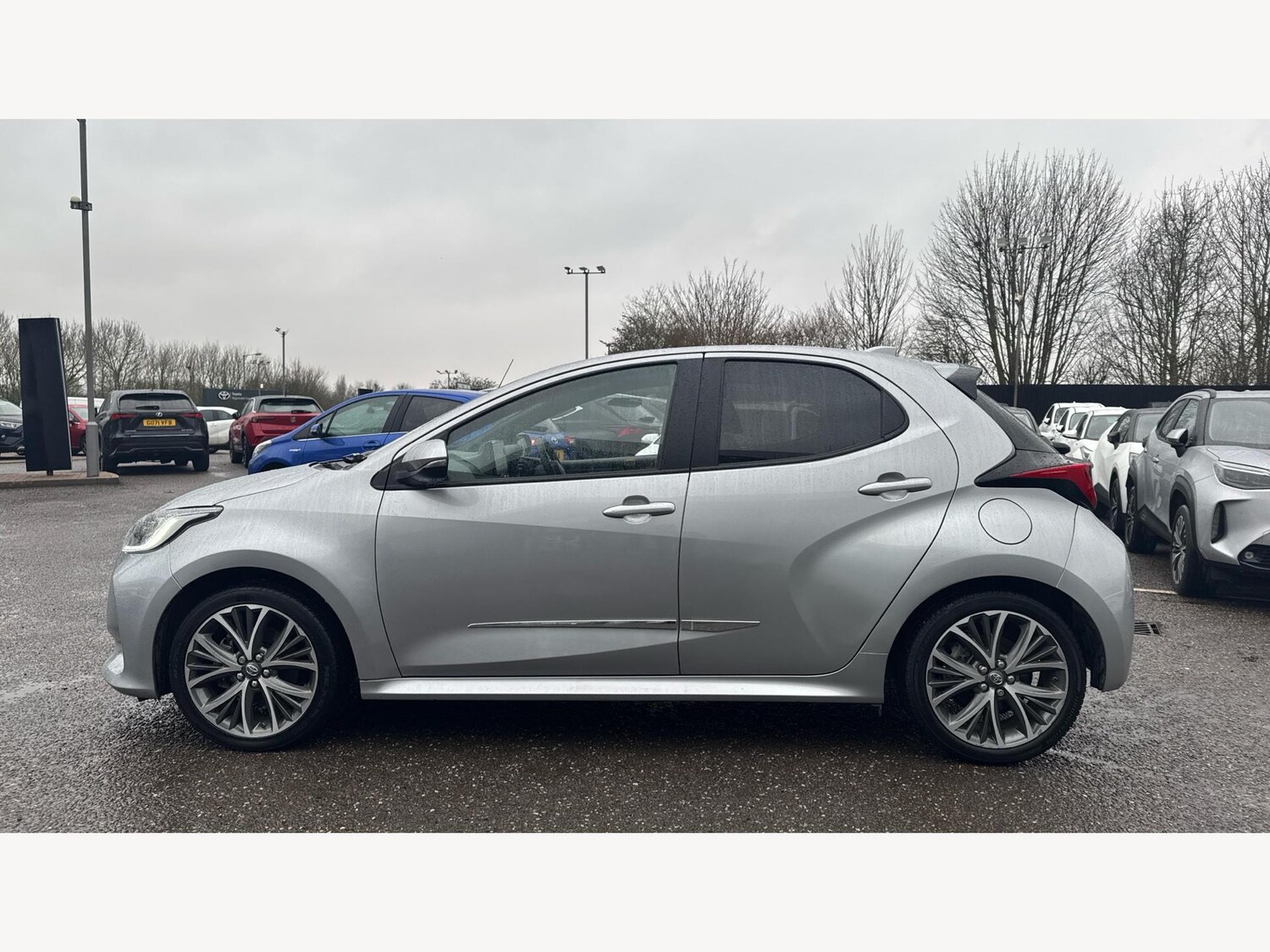 Used Toyota Yaris for sale - 77496299: Photo 19