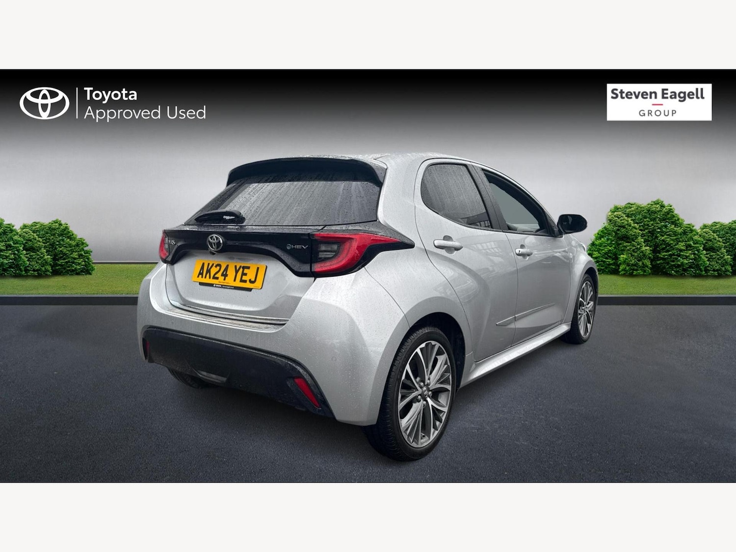 Used Toyota Yaris for sale - 77496299: Photo 2