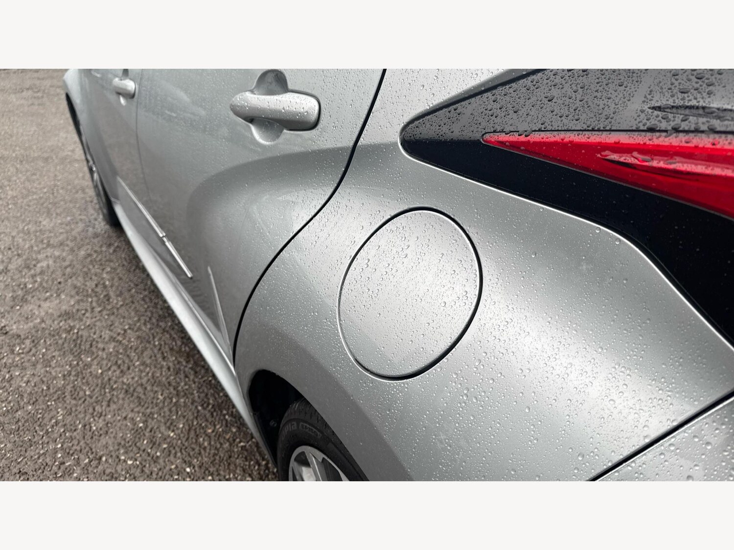 Used Toyota Yaris for sale - 77496299: Photo 28