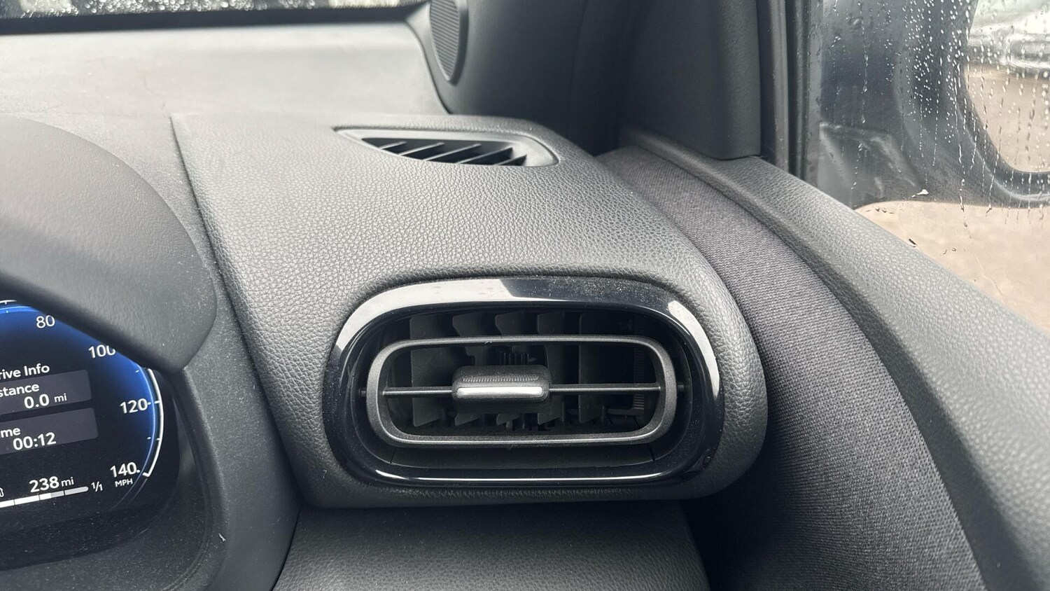 Used Toyota Yaris for sale - 77496299: Photo 35