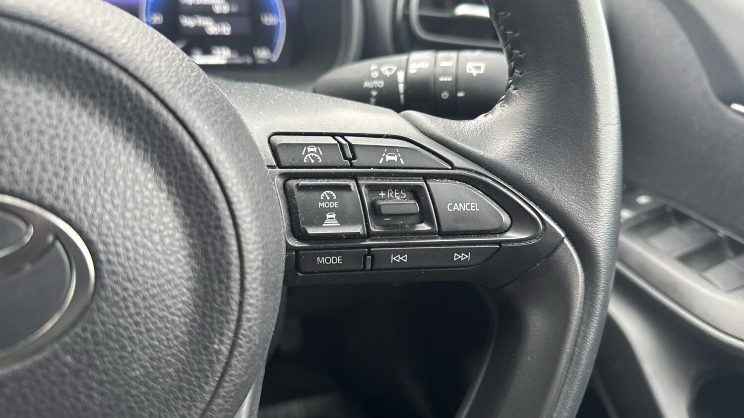 Used Toyota Yaris for sale - 77496299: Photo 36