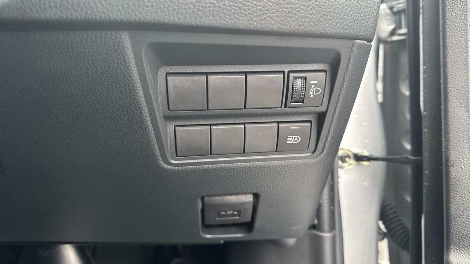 Used Toyota Yaris for sale - 77496299: Photo 40