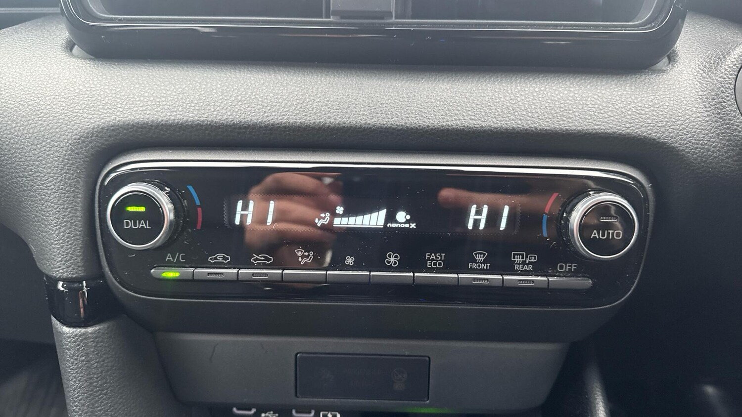 Used Toyota Yaris for sale - 77496299: Photo 42