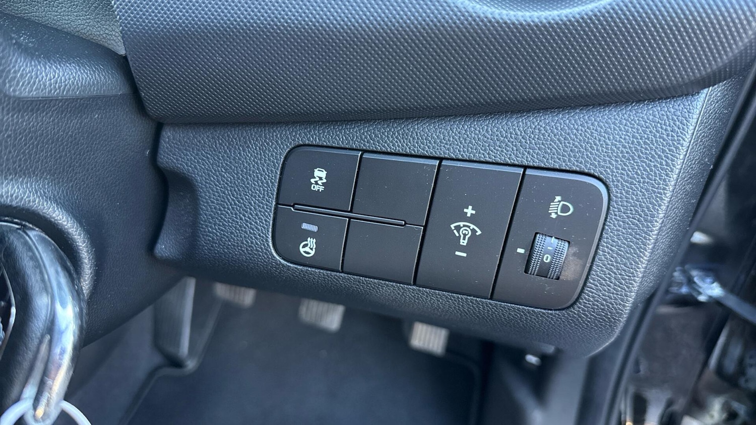 Used Hyundai i10 for sale - 78007302: Photo 34