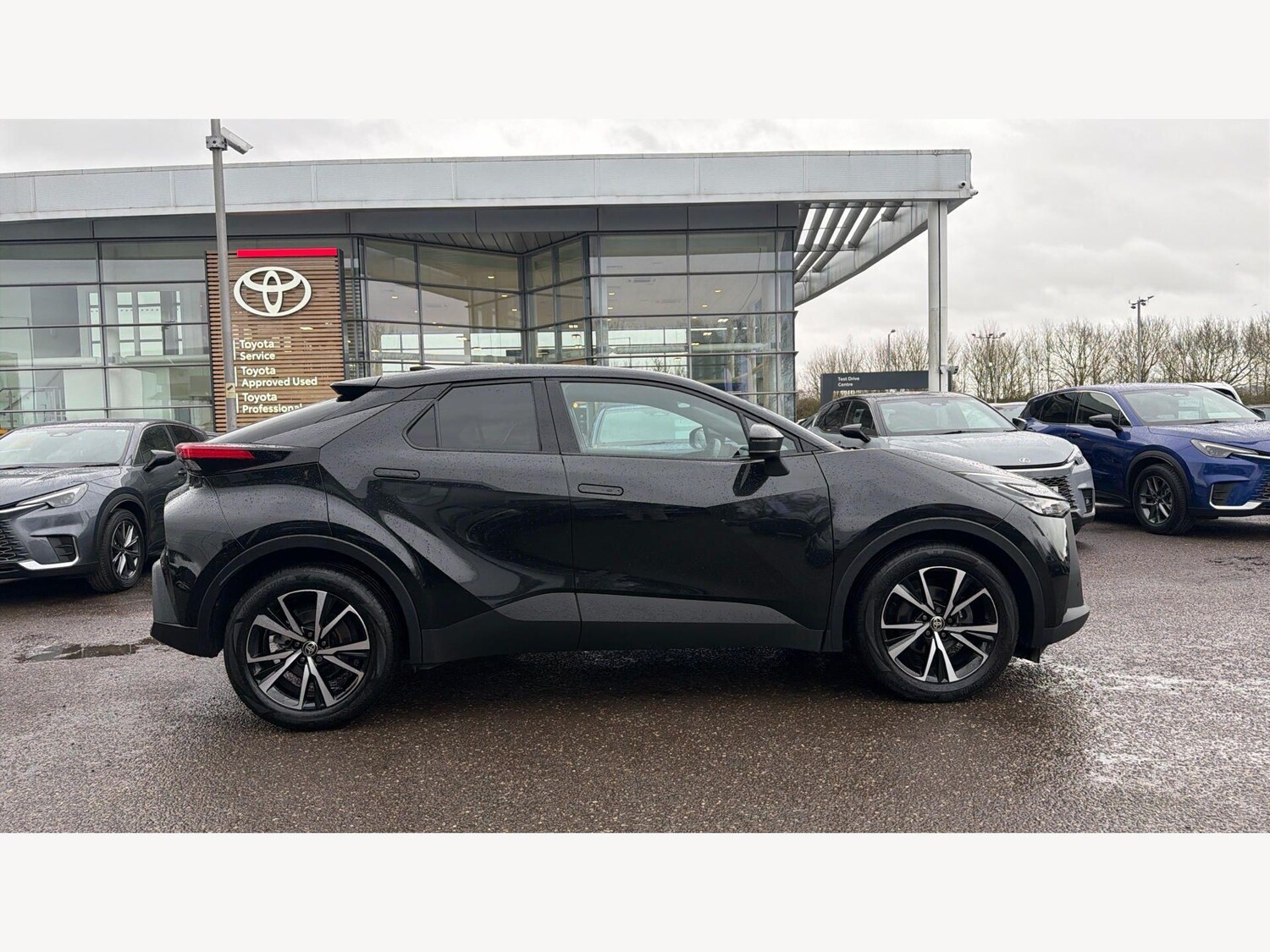 Used Toyota C-HR 2025 for sale - 78034215: Photo 18