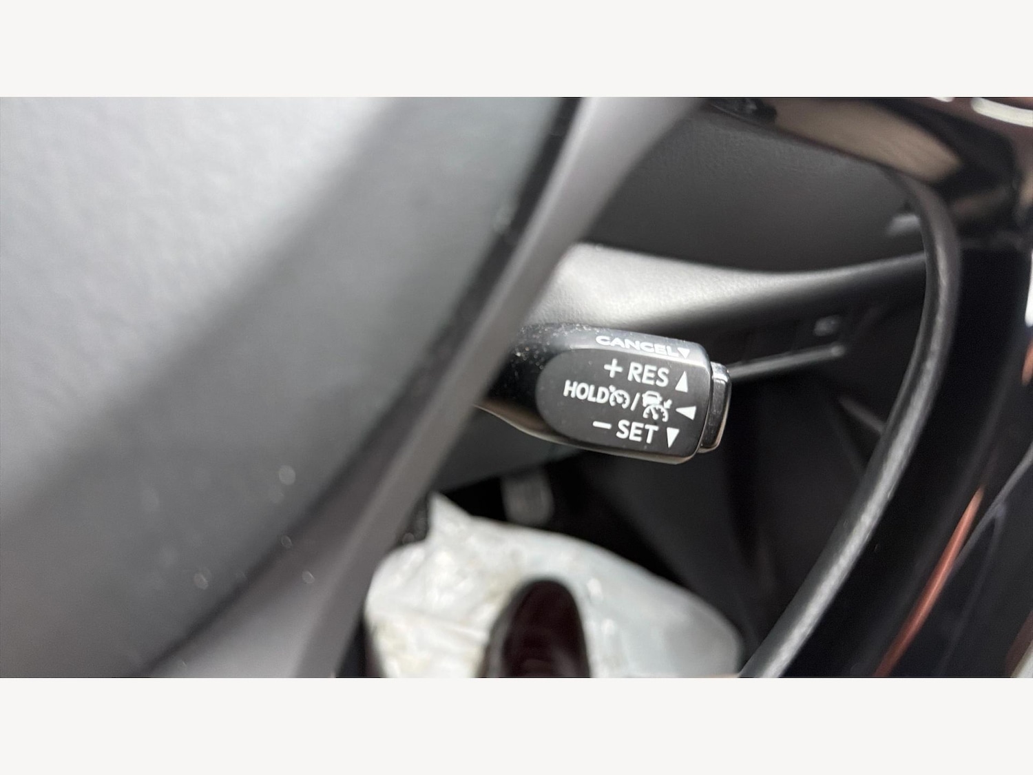 Used Toyota C-HR 2021 for sale - 77291803: Photo 24