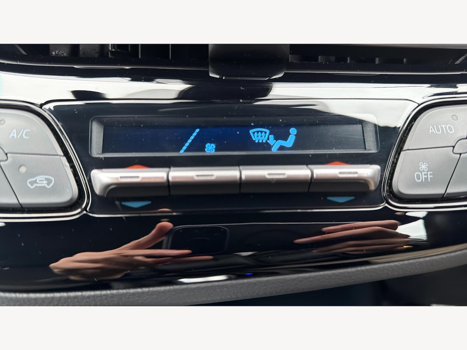 Used Toyota C-HR 2021 for sale - 77291803: Photo 31