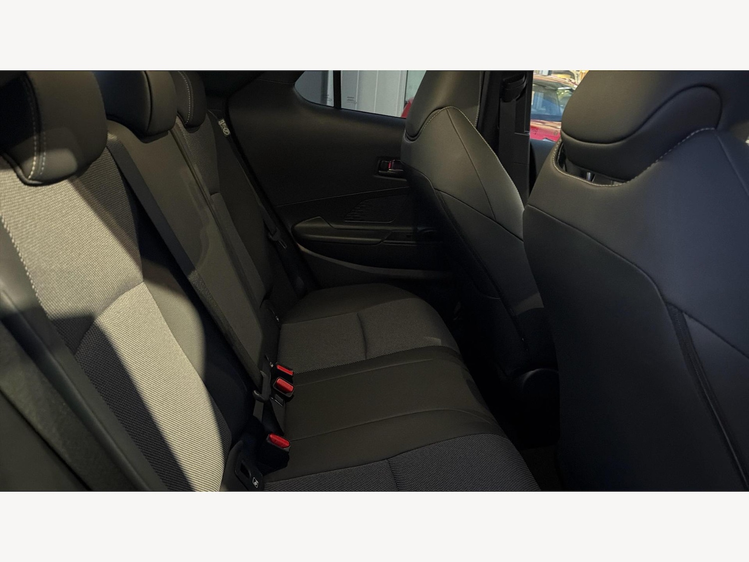 Used Toyota C-HR 2024 for sale - 77143800: Photo 14