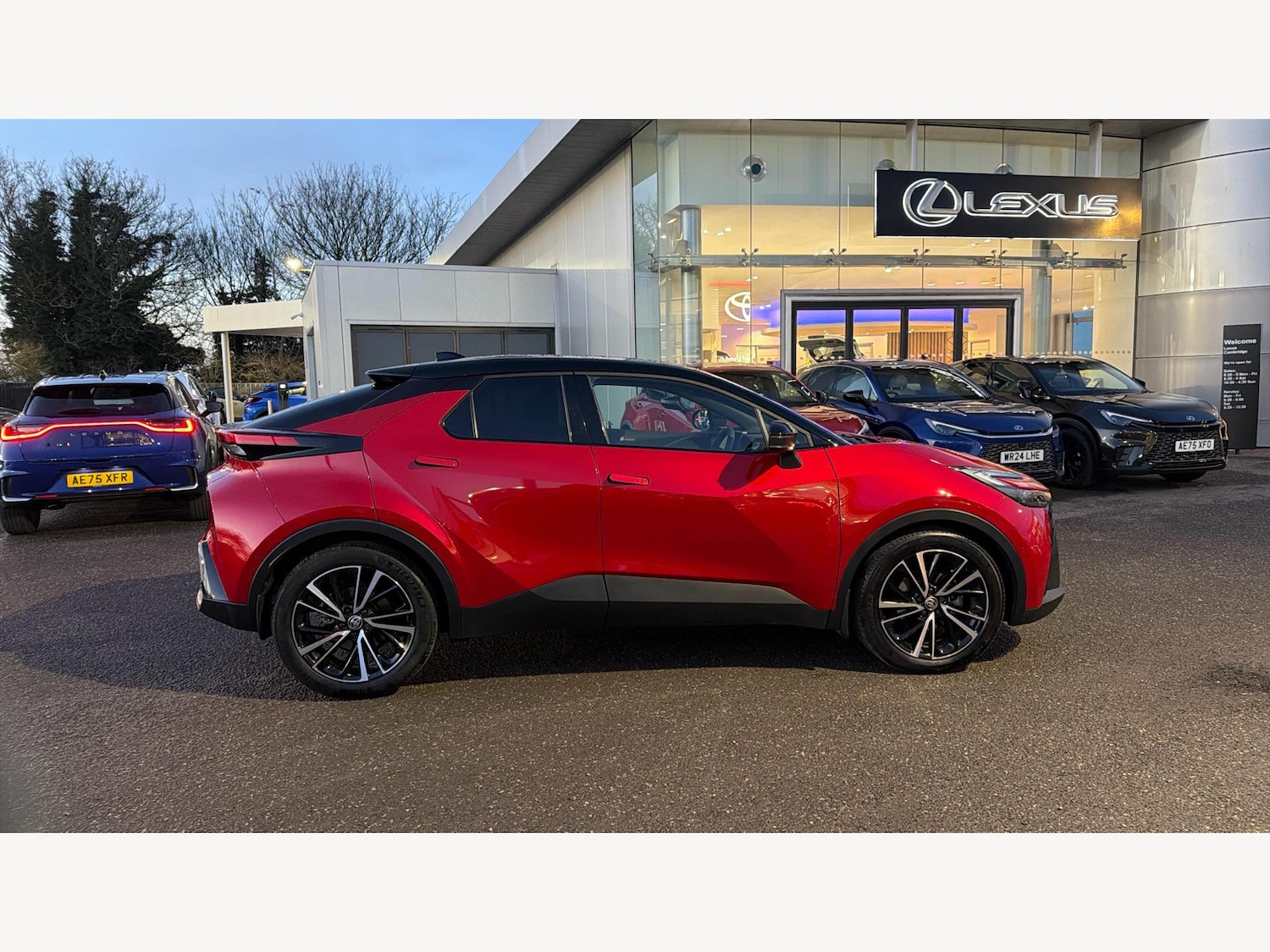 Used Toyota C-HR 2024 for sale - 77143800: Photo 18