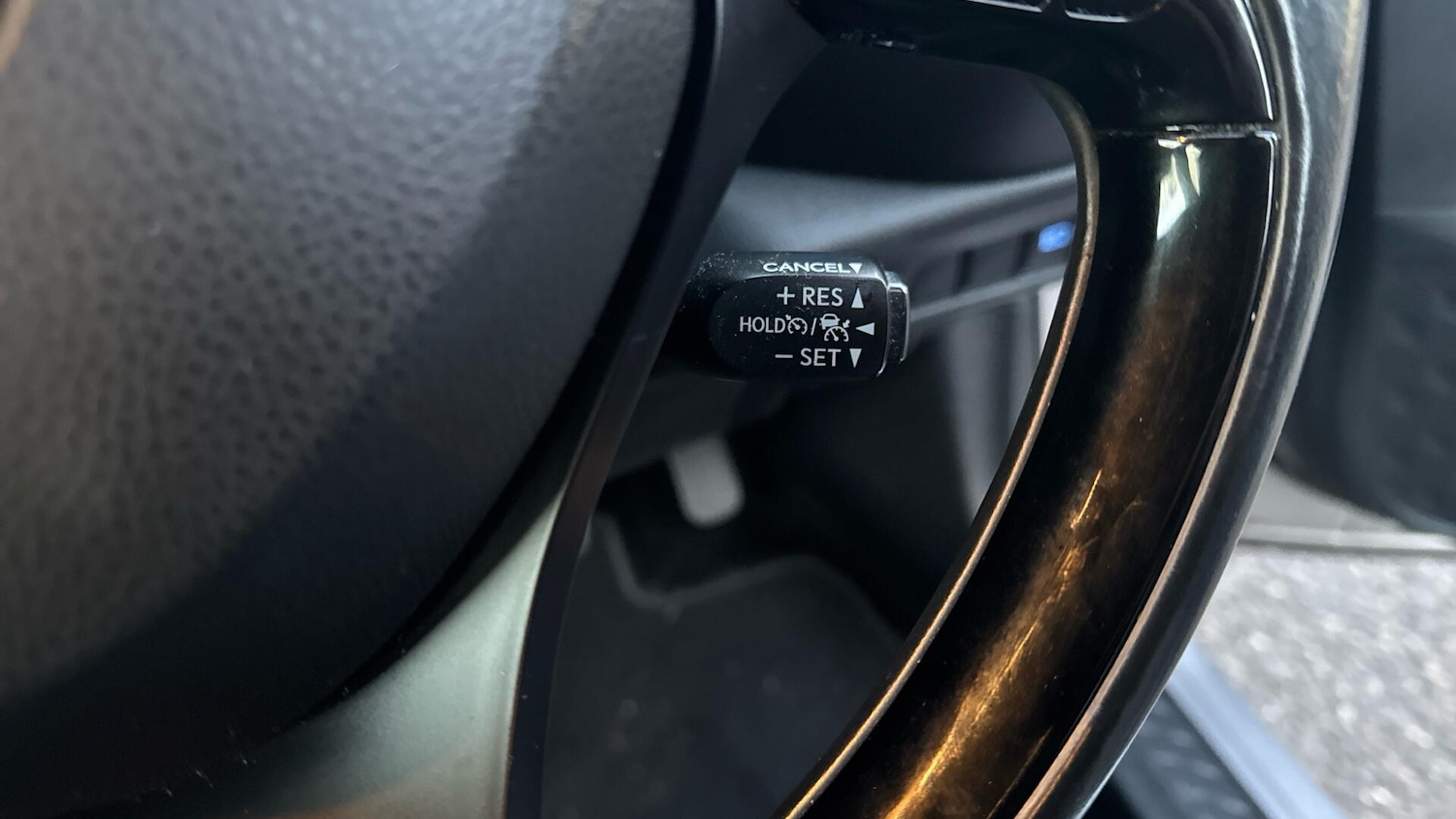 Used Toyota C-HR 2017 for sale - 76801300: Photo 37