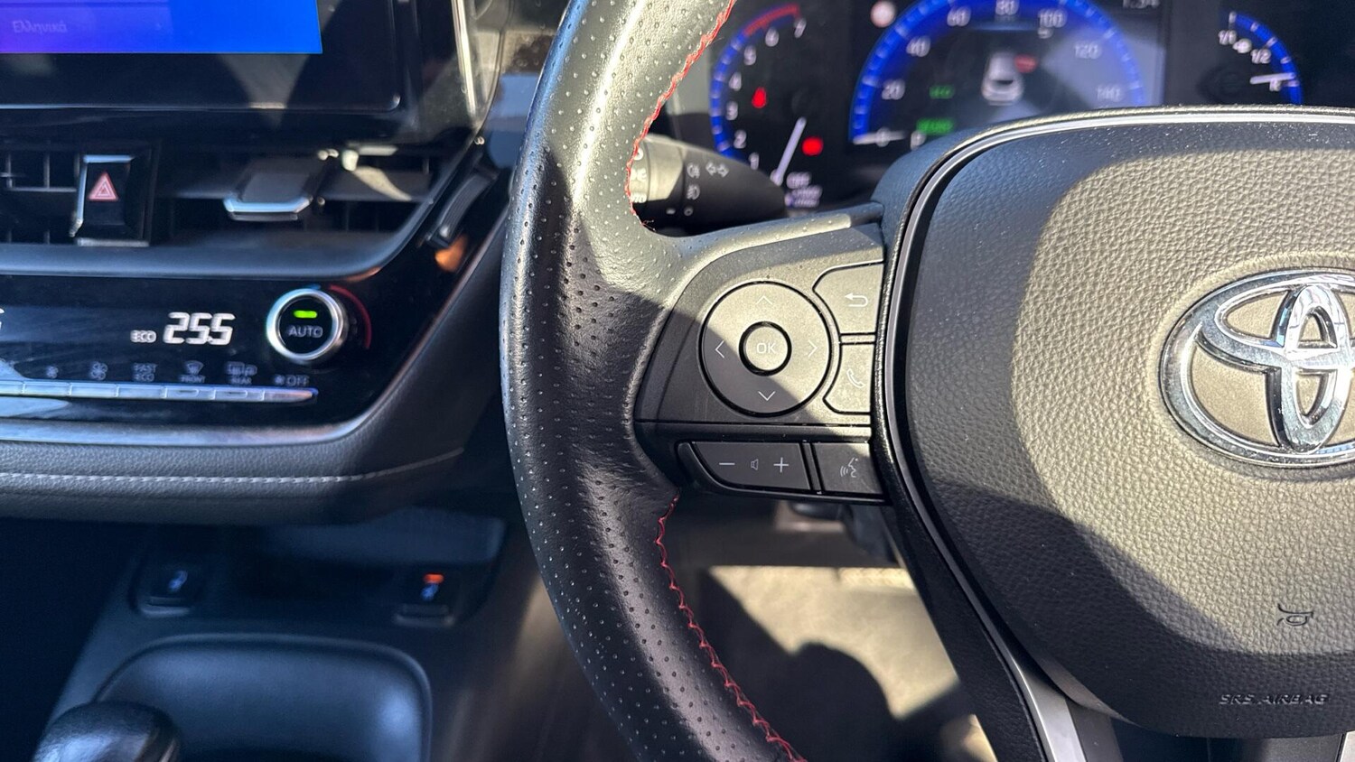 Used Toyota Corolla 2022 for sale - 76800924: Photo 35