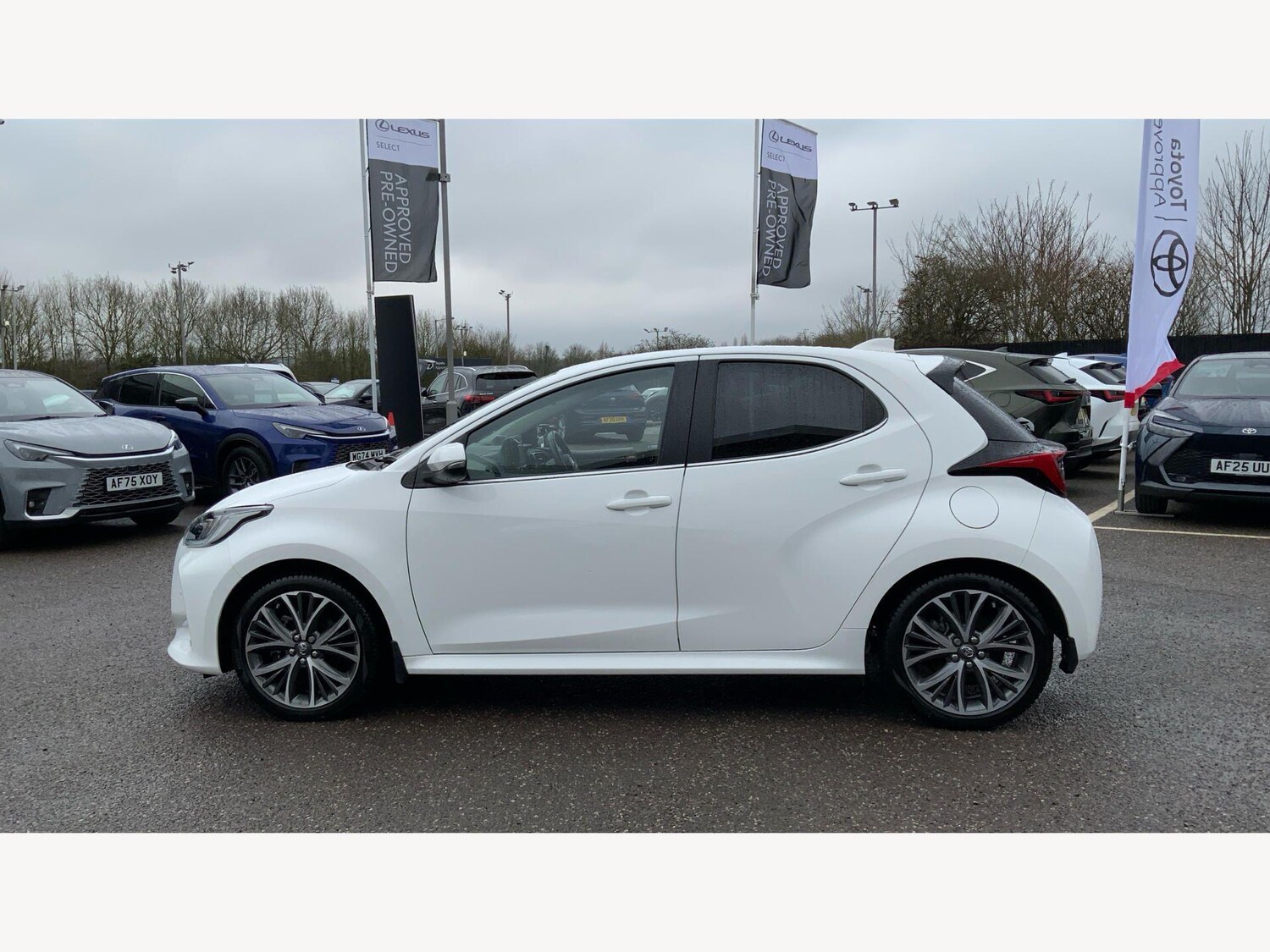 Used Toyota Yaris for sale - 77808791: Photo 19