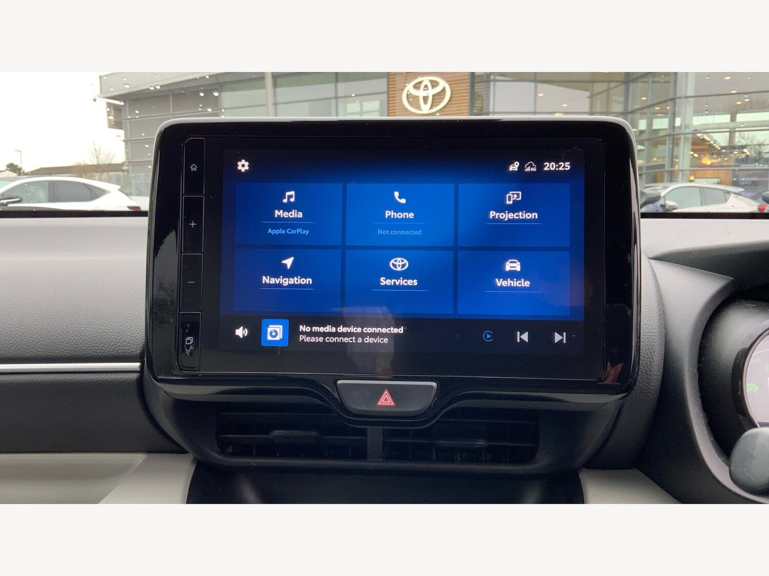 Used Toyota Yaris for sale - 77808791: Photo 9