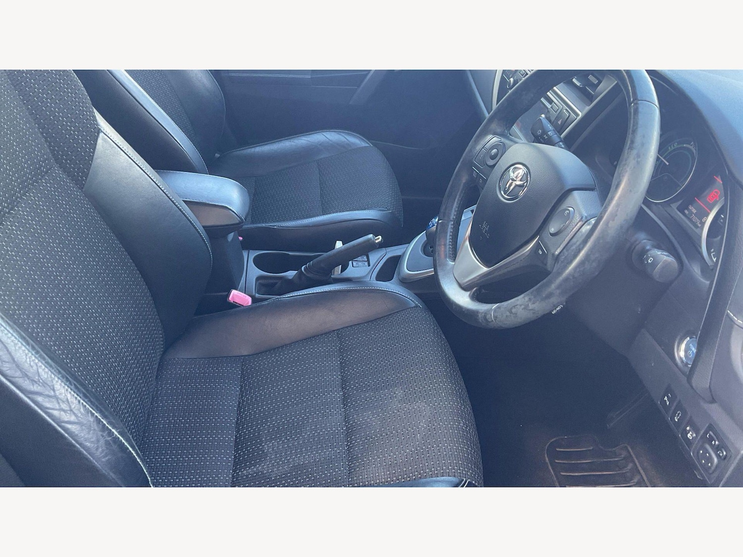 Used Toyota Auris 2013 for sale - 78073125: Photo 13