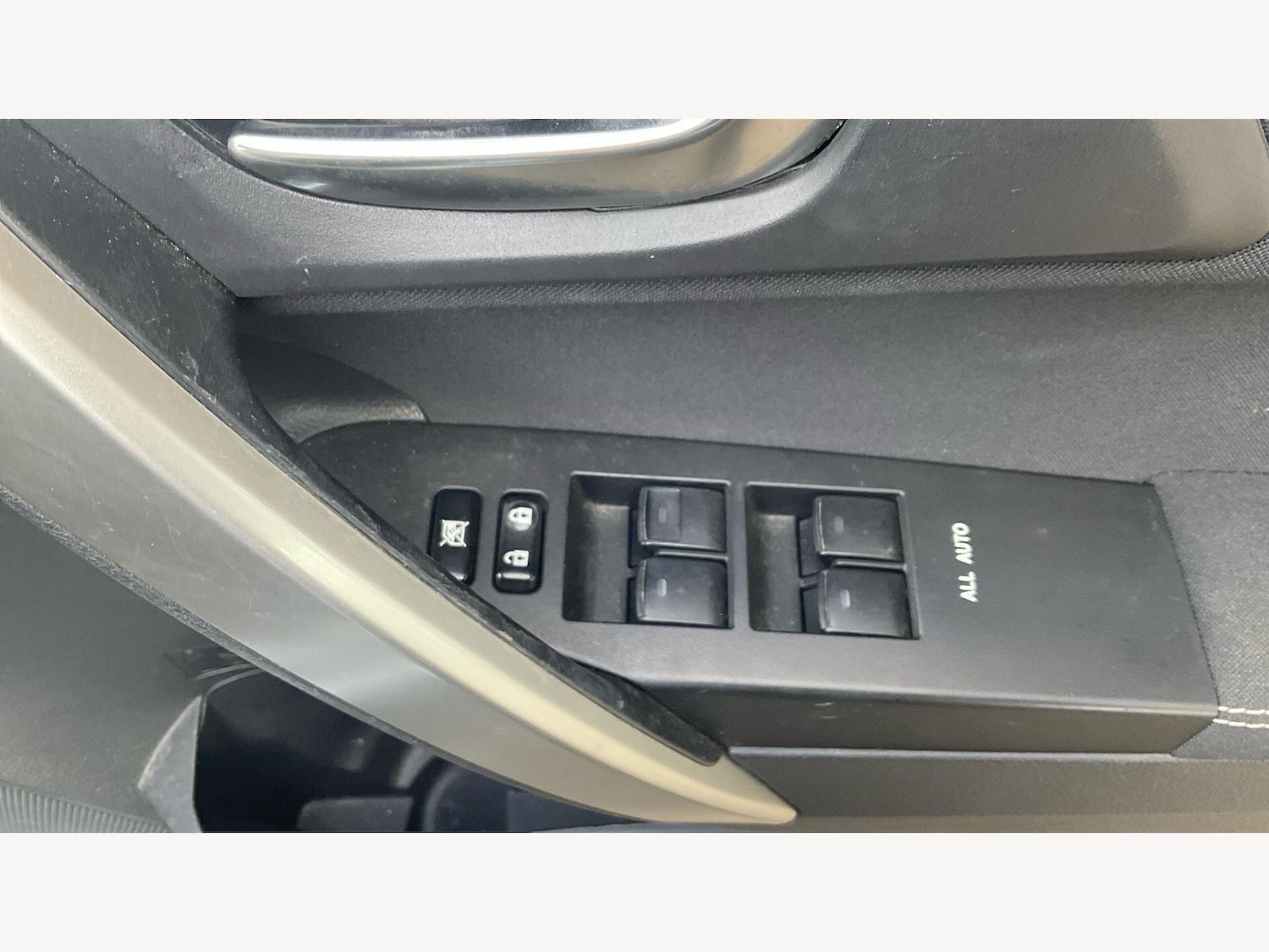 Used Toyota Auris 2013 for sale - 78073125: Photo 22