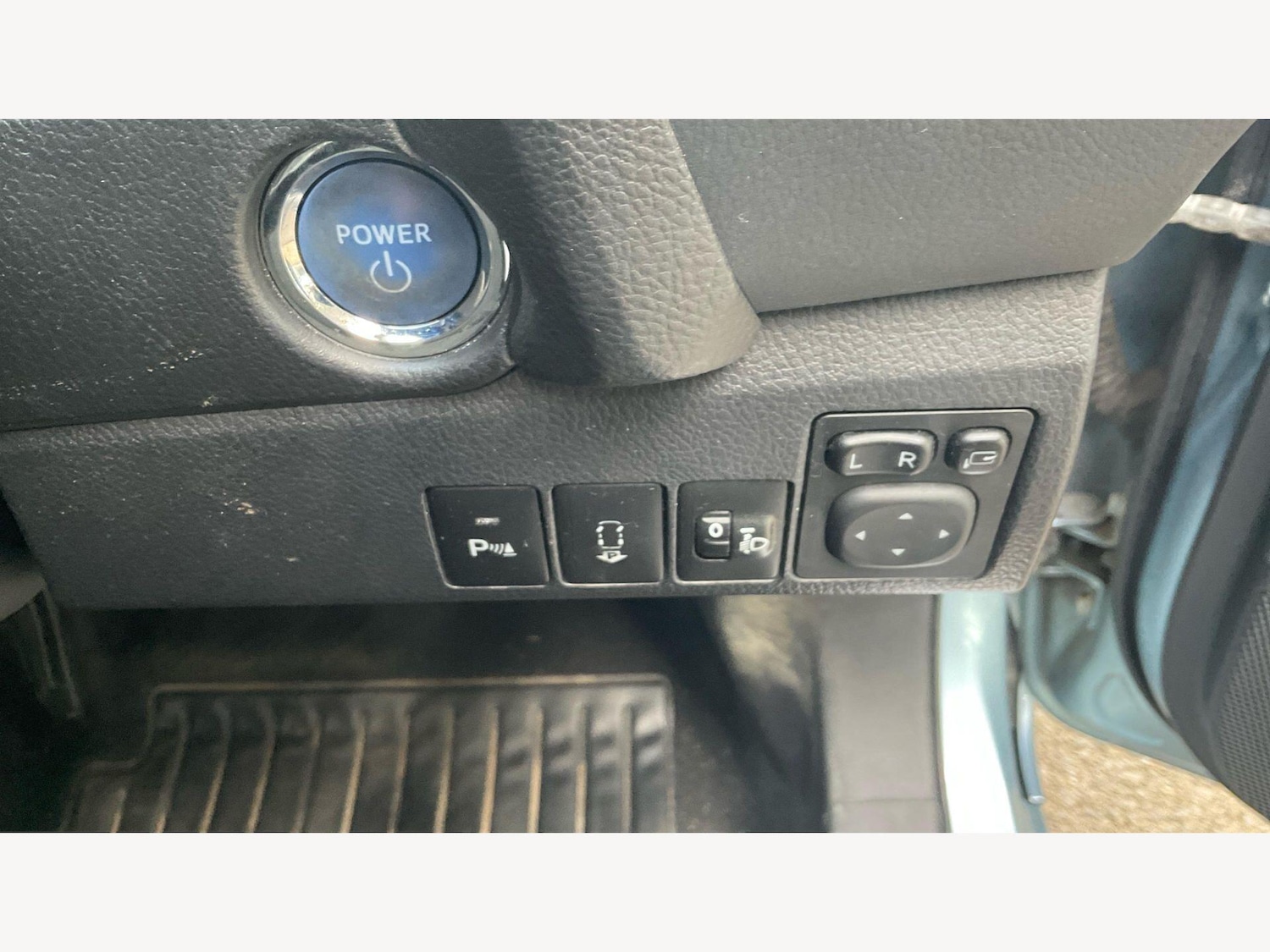 Used Toyota Auris 2013 for sale - 78073125: Photo 27