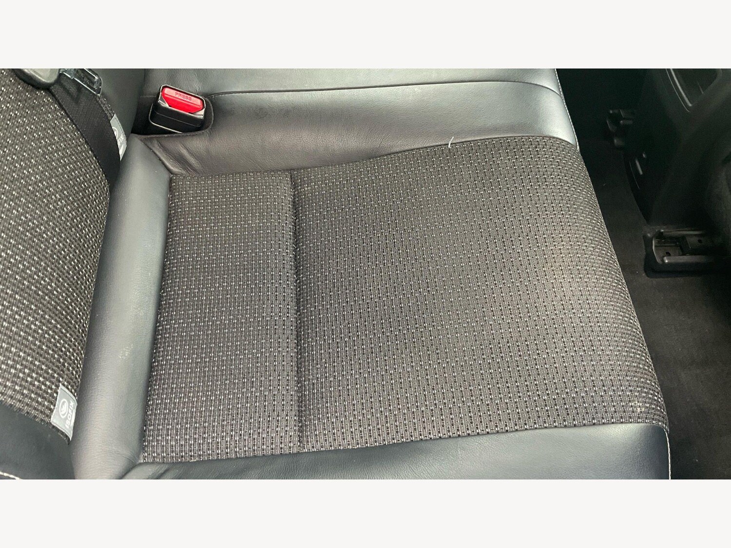 Used Toyota Auris 2013 for sale - 78073125: Photo 33