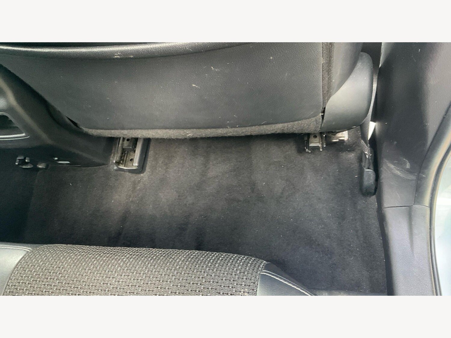 Used Toyota Auris 2013 for sale - 78073125: Photo 35