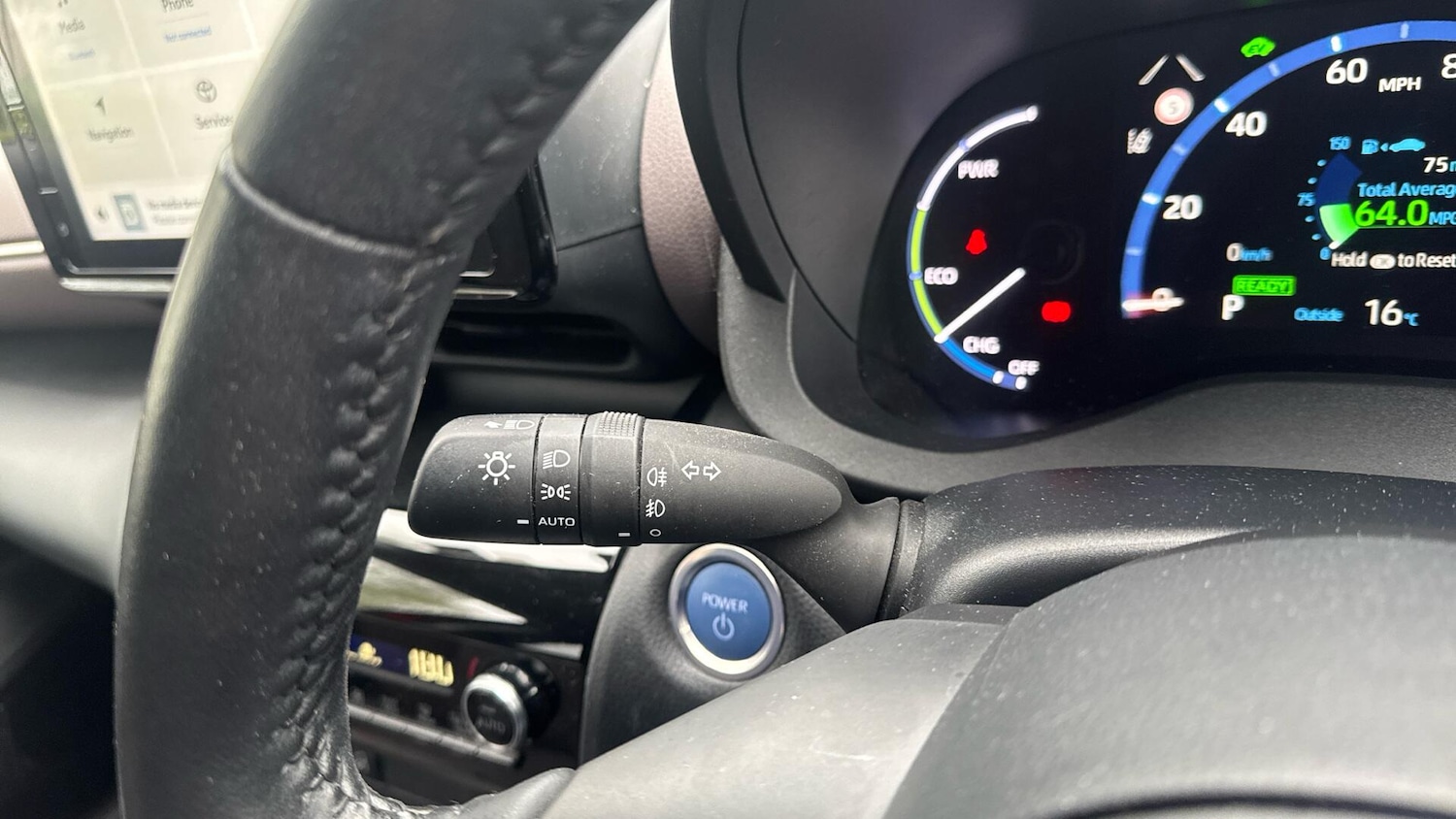 Used Toyota Yaris Cross 2023 for sale - 76348877: Photo 37