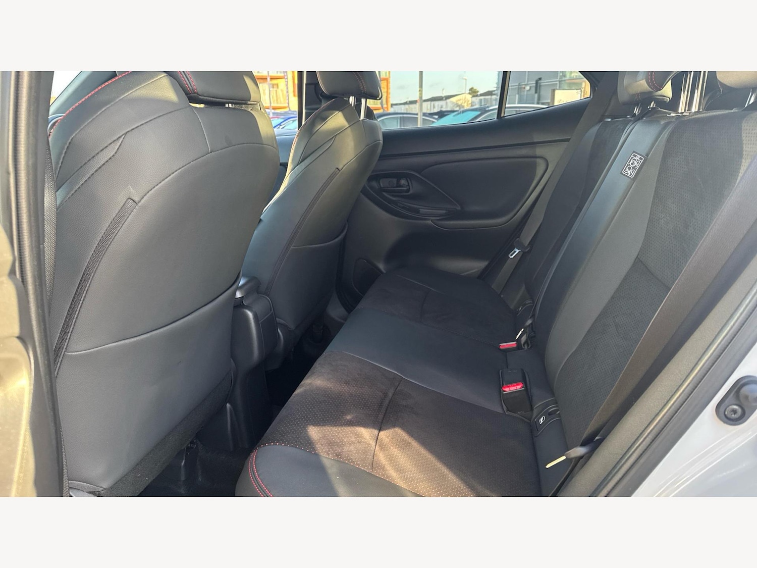 Used Toyota Yaris Cross 2024 for sale - 76952828: Photo 15