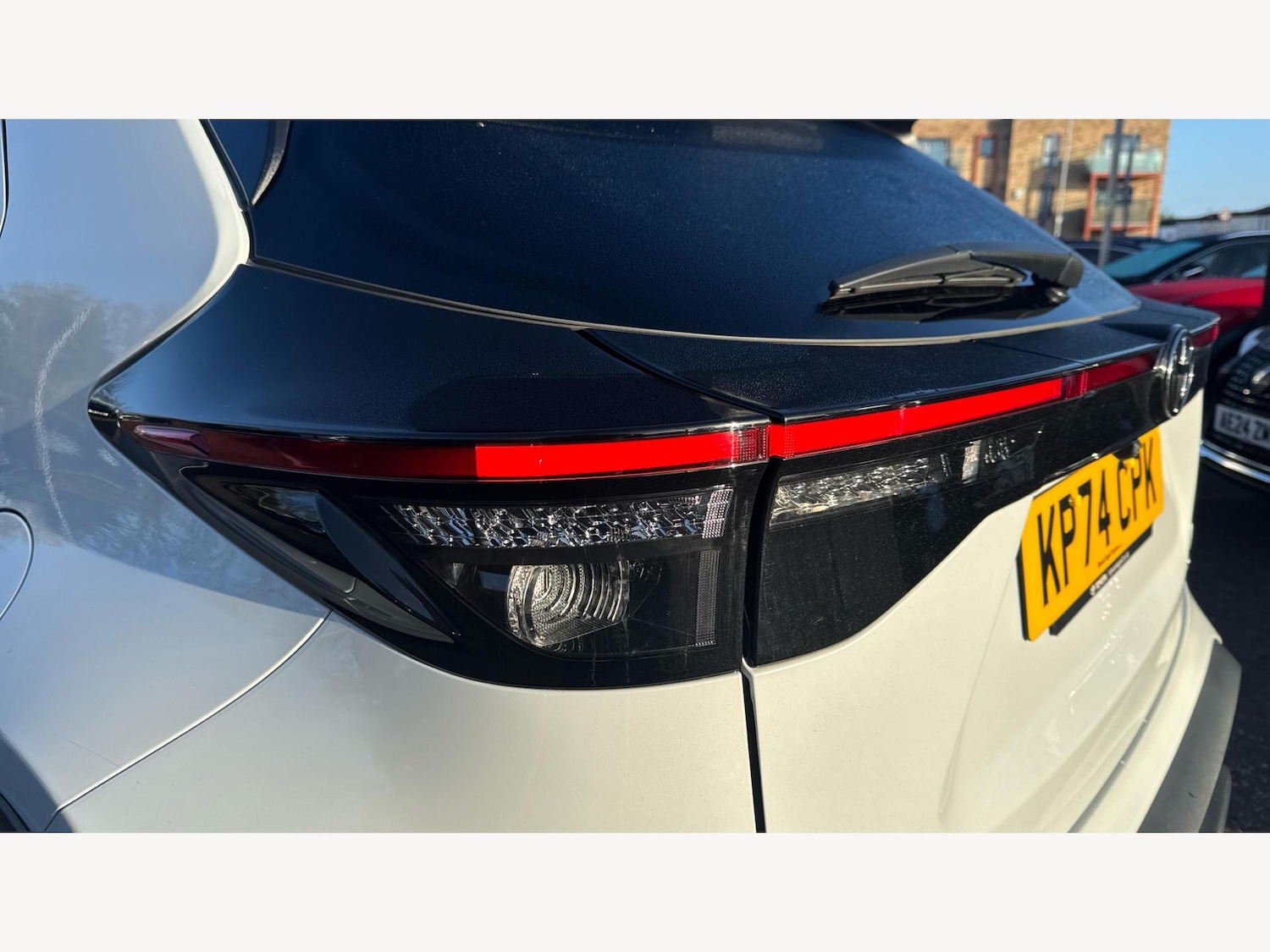 Used Toyota Yaris Cross 2024 for sale - 76952828: Photo 27