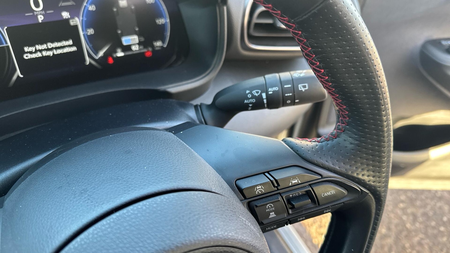 Used Toyota Yaris Cross 2024 for sale - 76952828: Photo 36