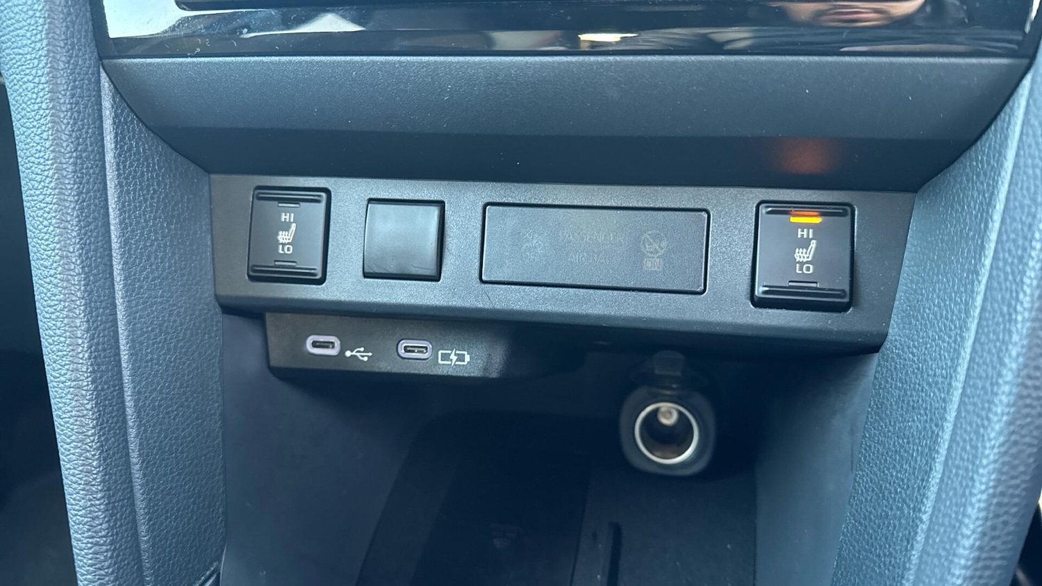 Used Toyota Yaris Cross 2024 for sale - 76952828: Photo 40