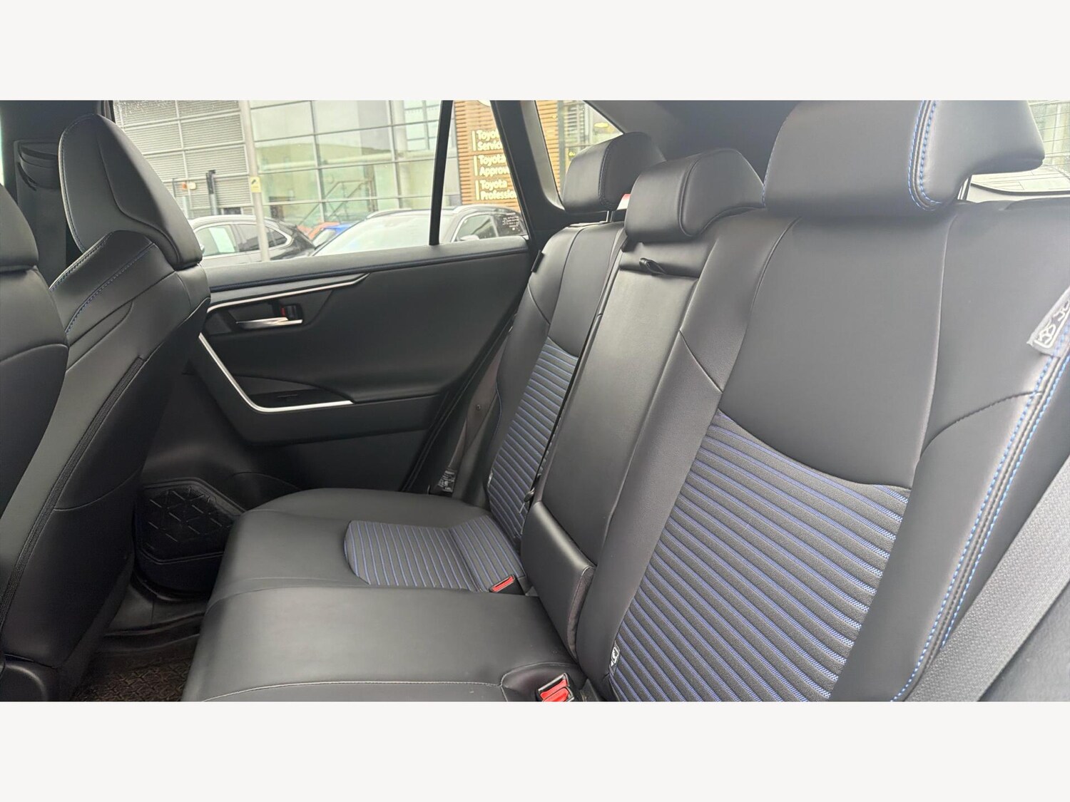 Used Toyota RAV4 for sale - 77330425: Photo 15