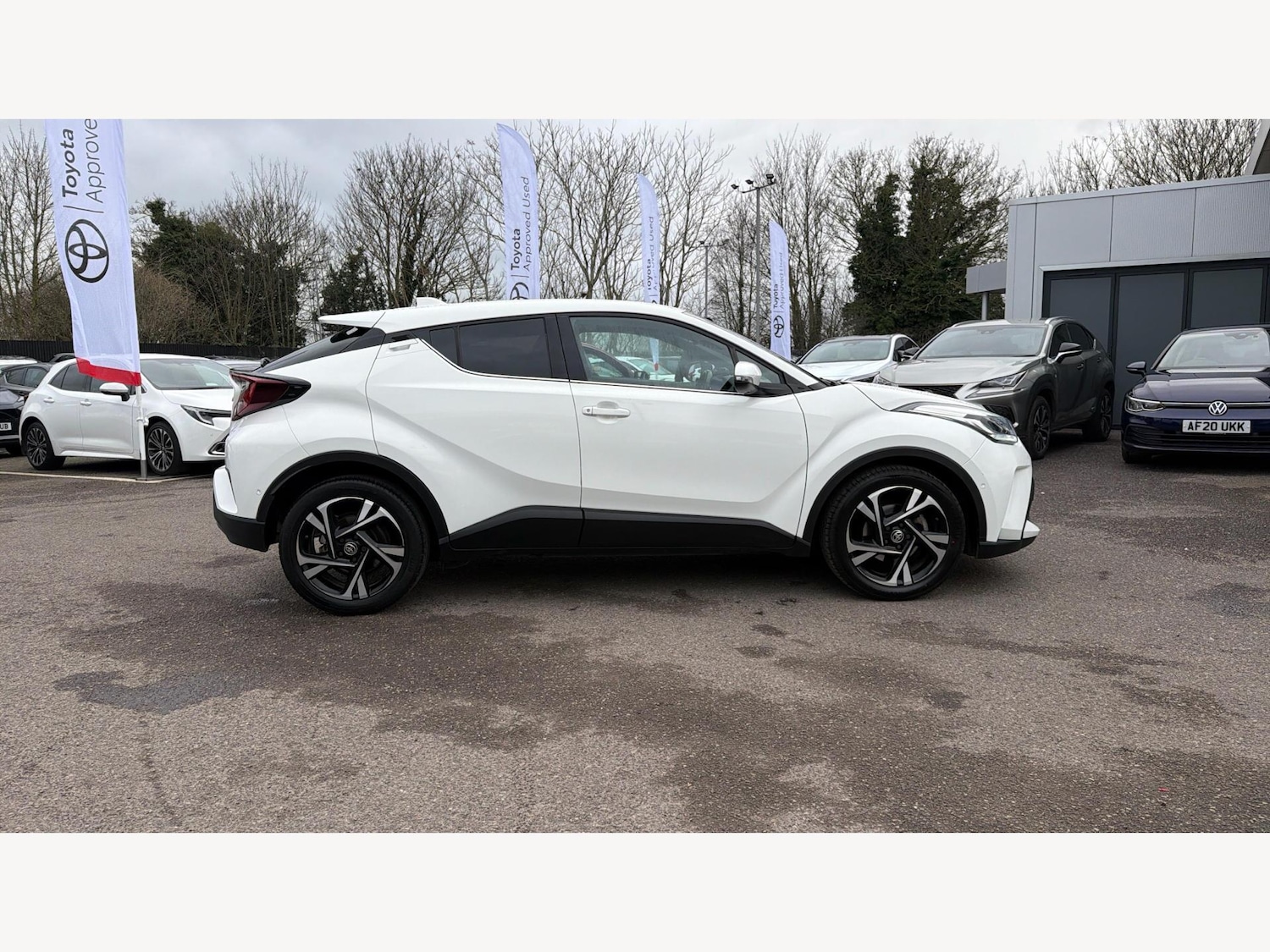 Used Toyota C-HR 2023 for sale - 77456246: Photo 18