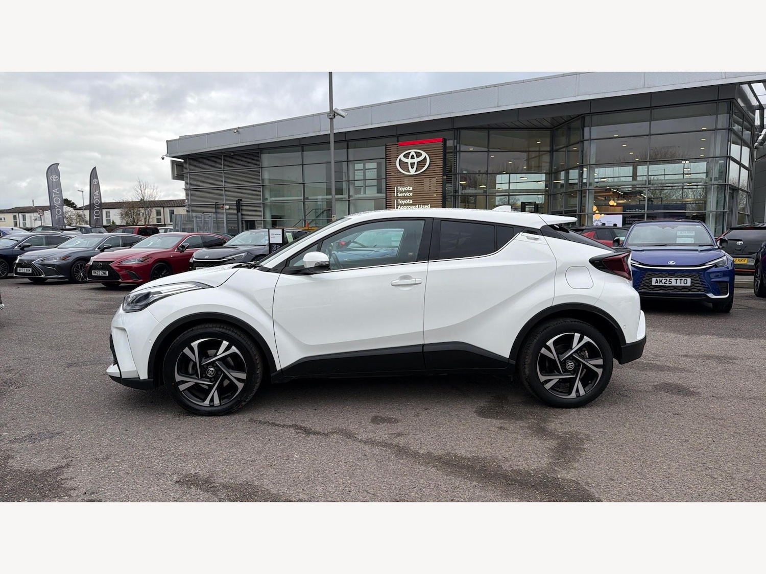 Used Toyota C-HR 2023 for sale - 77456246: Photo 19