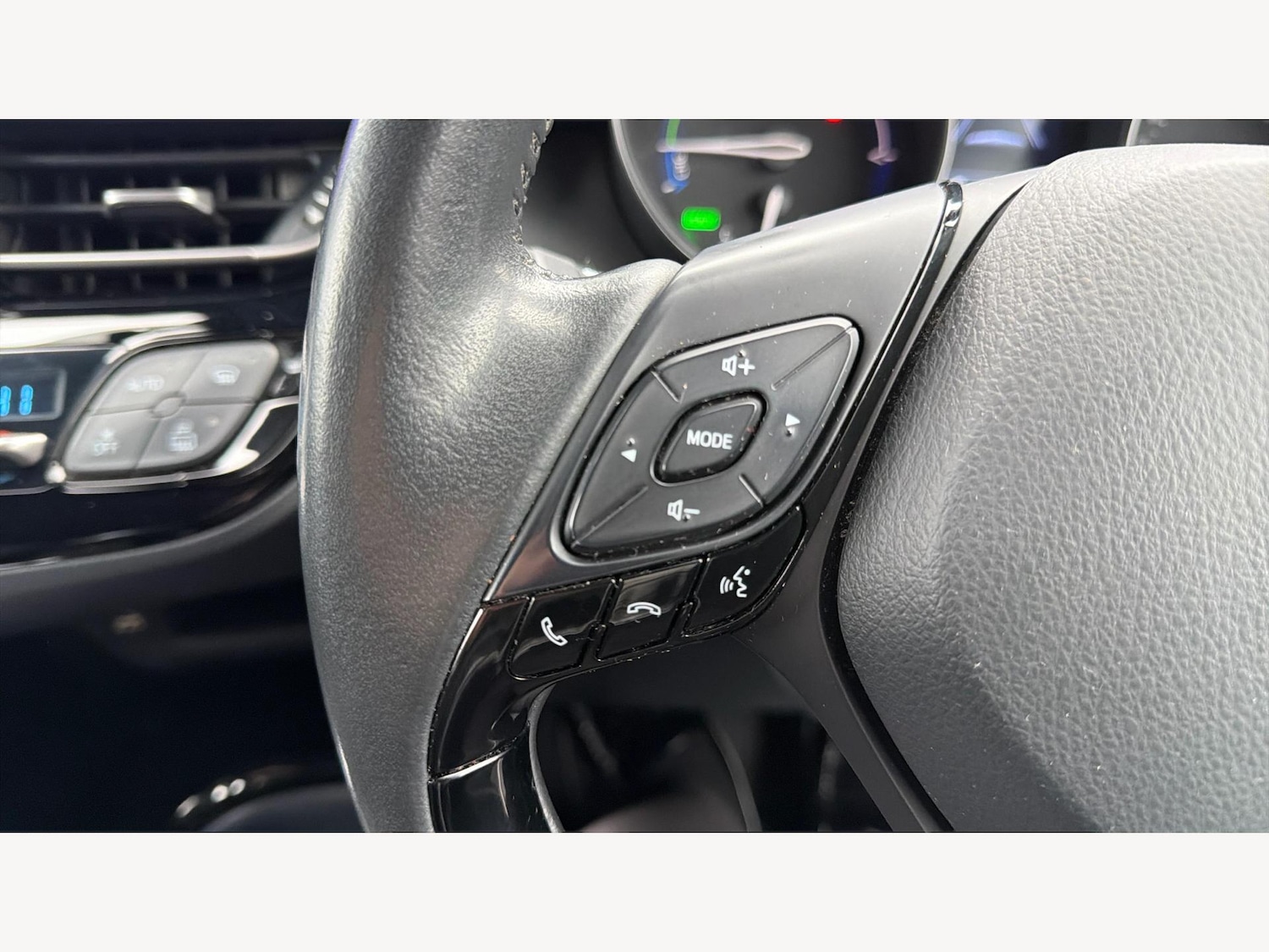 Used Toyota C-HR 2023 for sale - 77456246: Photo 23