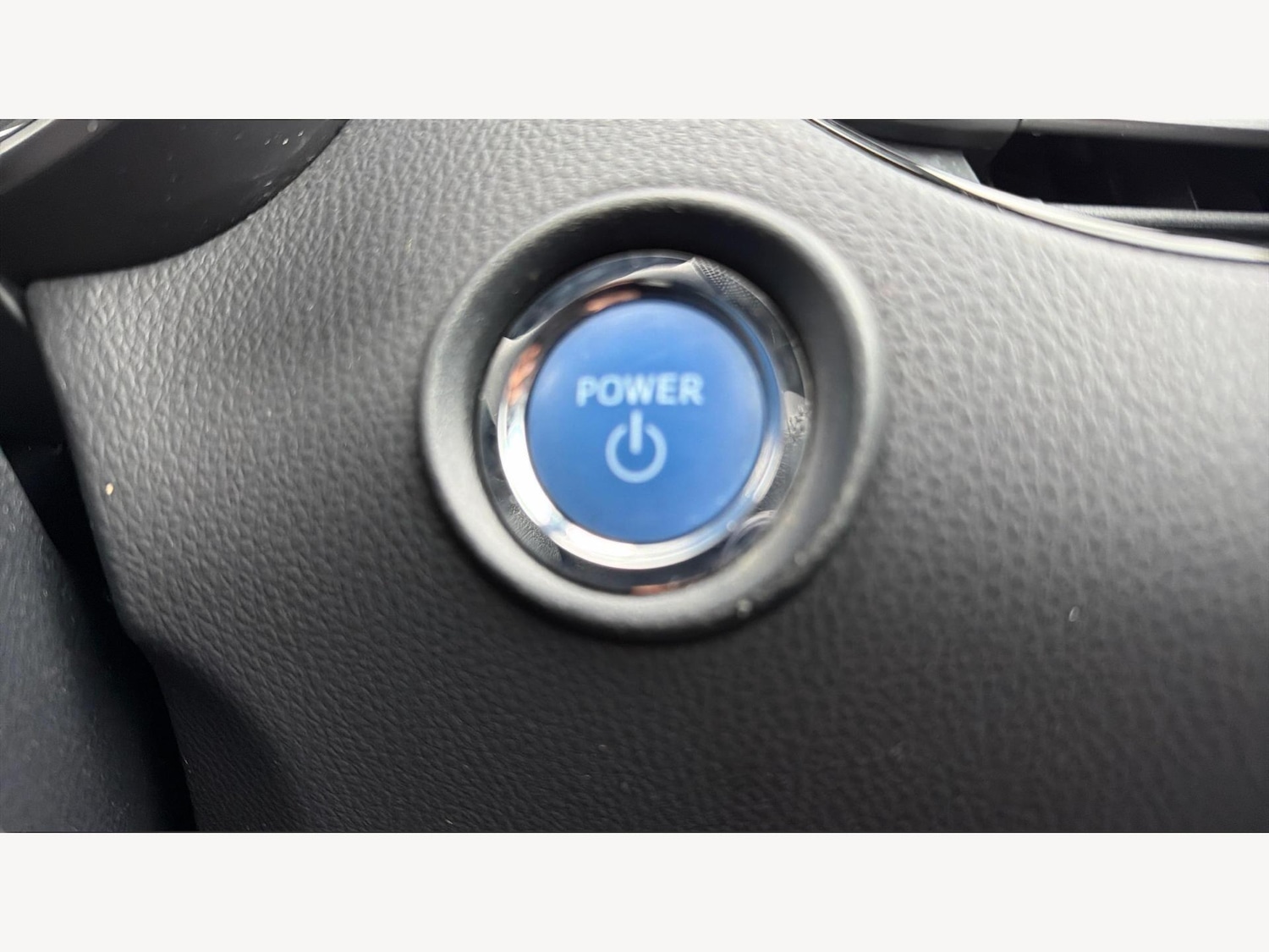 Used Toyota C-HR 2023 for sale - 77456246: Photo 25