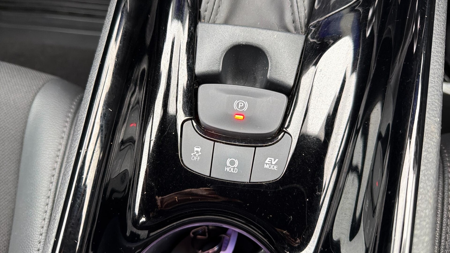 Used Toyota C-HR 2023 for sale - 77456246: Photo 32