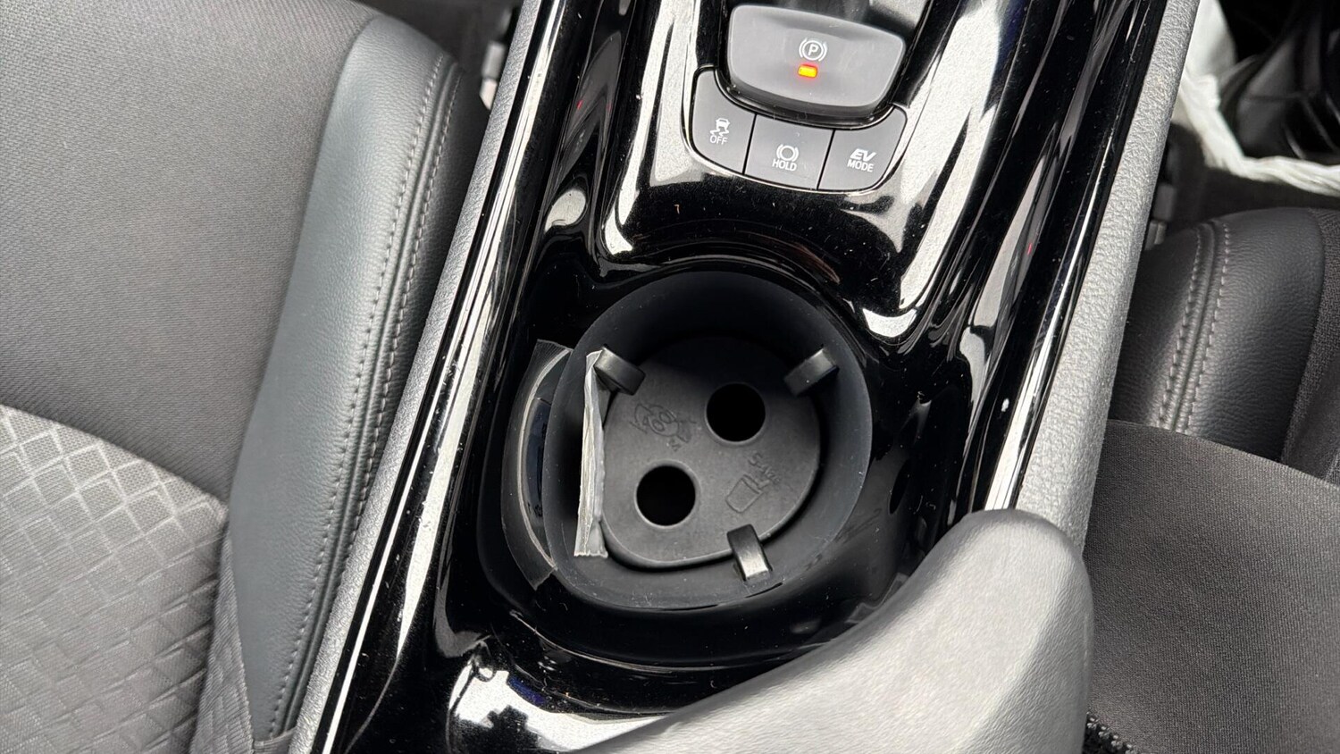 Used Toyota C-HR 2023 for sale - 77456246: Photo 33