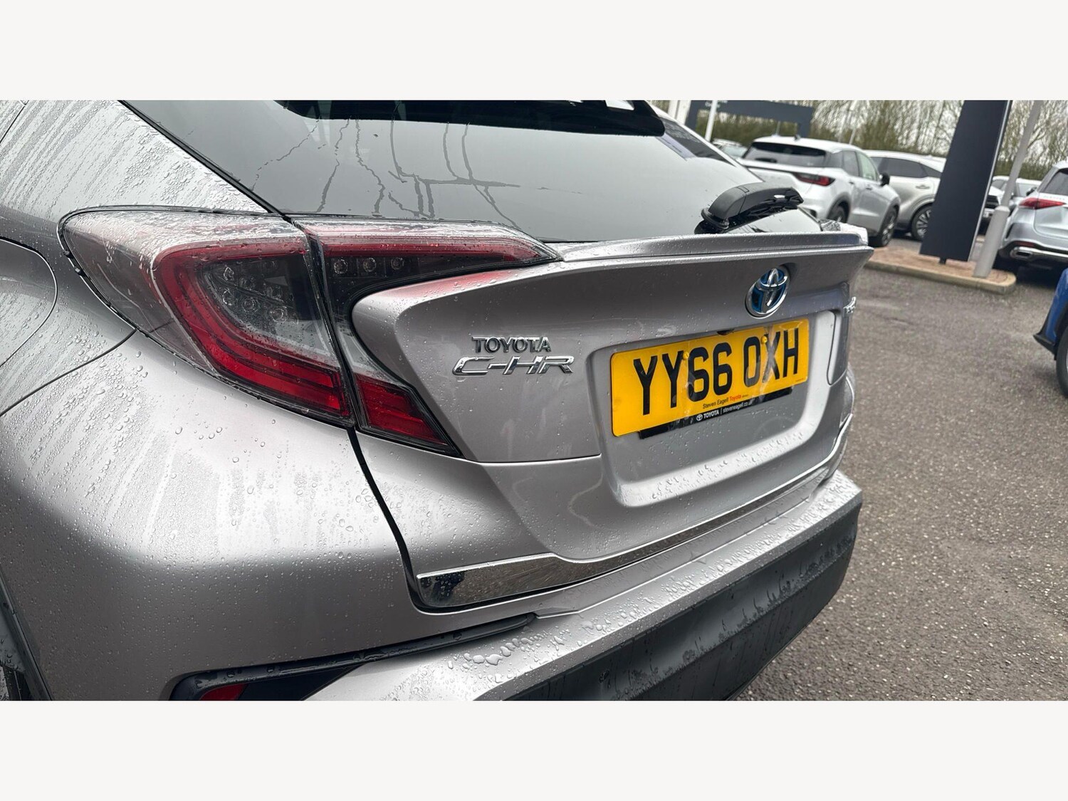 Used Toyota C-HR 2017 for sale - 77908789: Photo 23