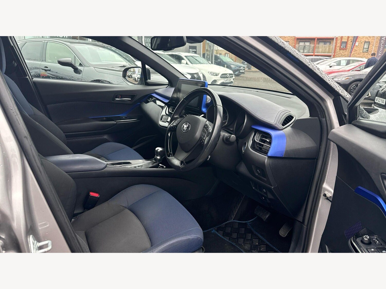 Used Toyota C-HR 2017 for sale - 77908789: Photo 30