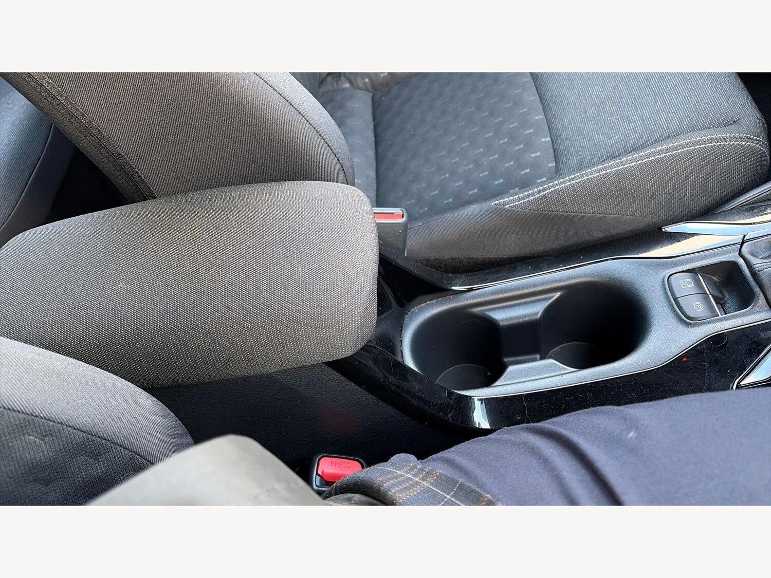 Used Toyota Corolla for sale - 77598320: Photo 29