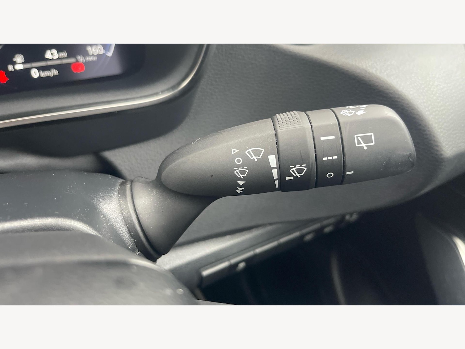 Used Toyota Corolla 2023 for sale - 76700765: Photo 31