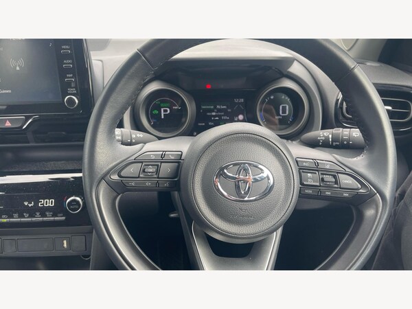 Used Toyota Yaris Cross 2024 for sale - 76200626: Photo 10