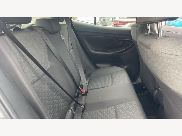 Used Toyota Yaris Cross 2024 for sale - 76200626: Photo 14