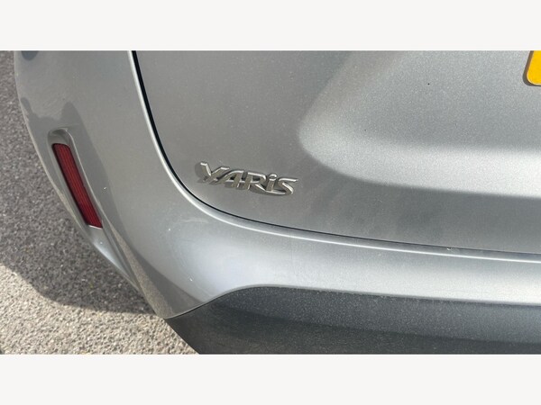 Used Toyota Yaris Cross 2024 for sale - 76200626: Photo 27