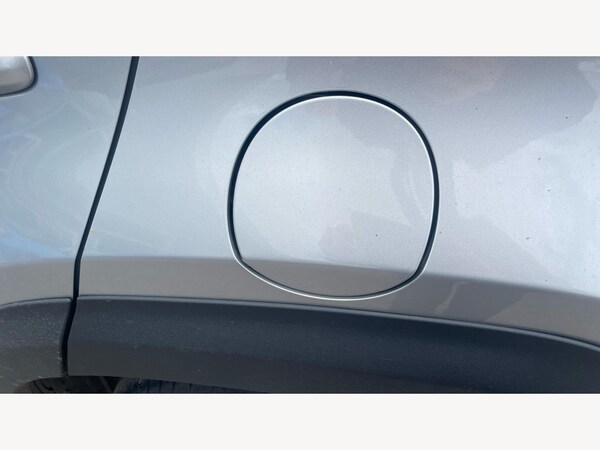 Used Toyota Yaris Cross 2024 for sale - 76200626: Photo 29