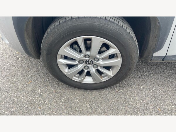 Used Toyota Yaris Cross 2024 for sale - 76200626: Photo 32