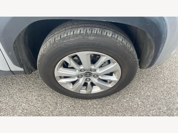 Used Toyota Yaris Cross 2024 for sale - 76200626: Photo 35