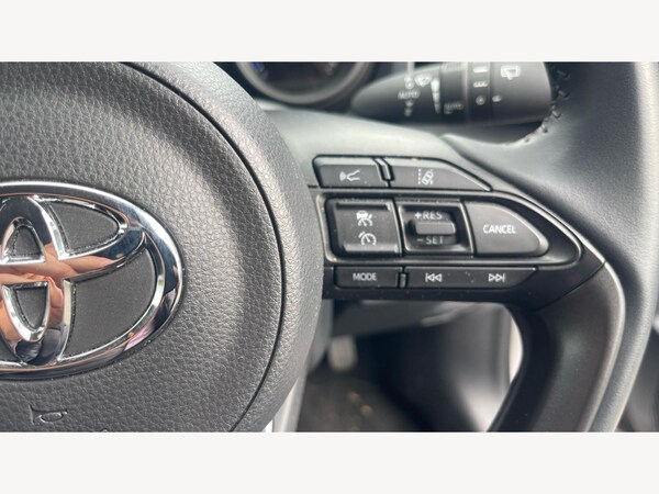 Used Toyota Yaris Cross 2024 for sale - 76200626: Photo 36