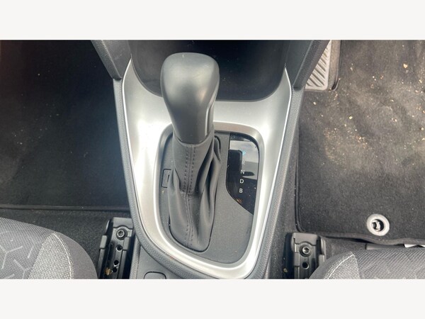 Used Toyota Yaris Cross 2024 for sale - 76200626: Photo 41
