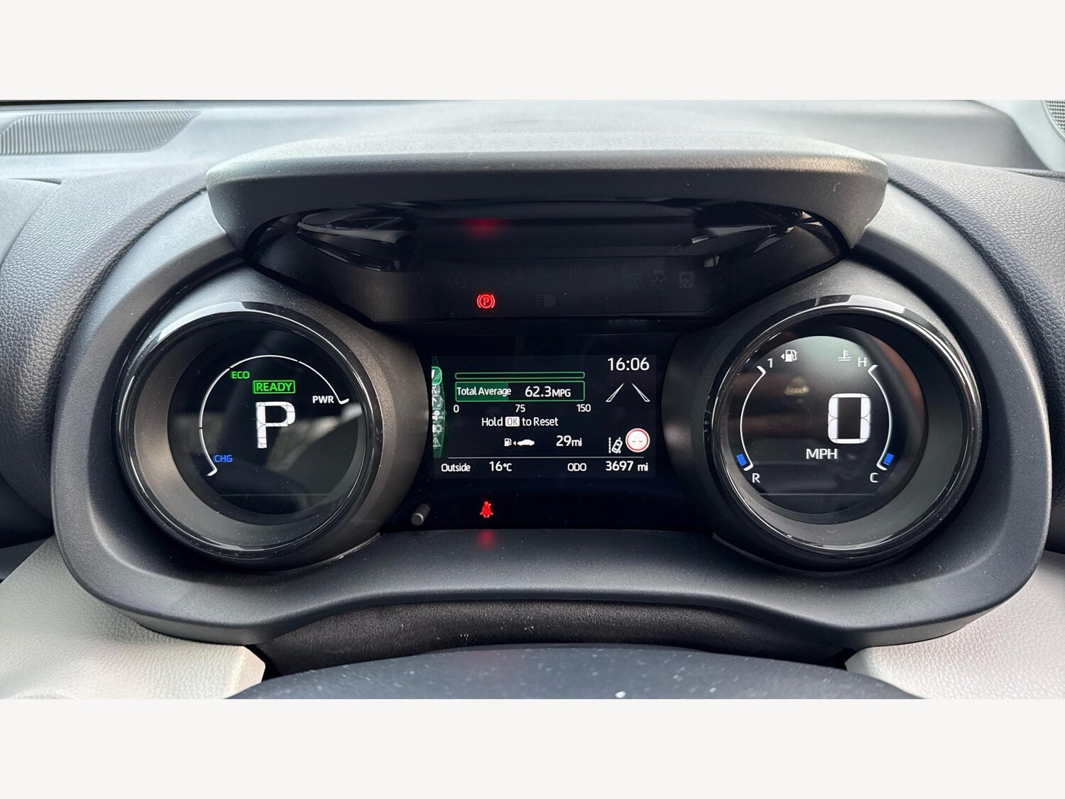 Used Toyota Yaris 2023 for sale - 76485443: Photo 11