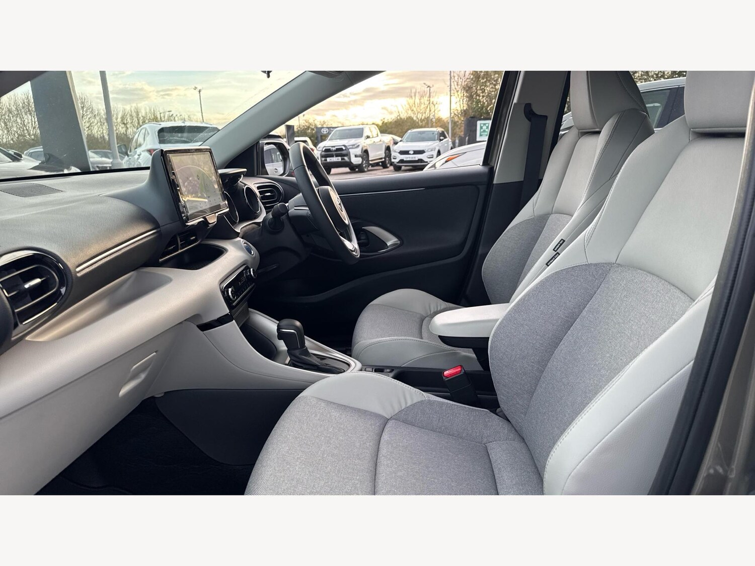 Used Toyota Yaris 2023 for sale - 76485443: Photo 12